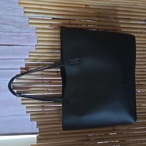 CALVIN KLEIN SHOULDER BAG